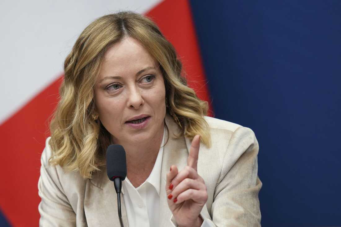 İtalya Başbakanı Meloni'den Sıkı Göç Politikası: Karasularına Giriş Engellenebilecek!